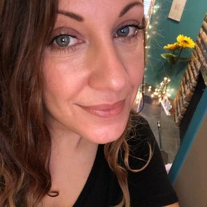 Meet your Posher, Marie